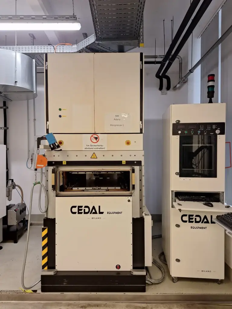 Cedal Adara 52